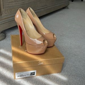 Louboutin Jamie 160 Patent in Nude